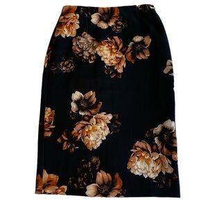 NWT Tahari Womens Black Floral Embroidered Pencil Skirt